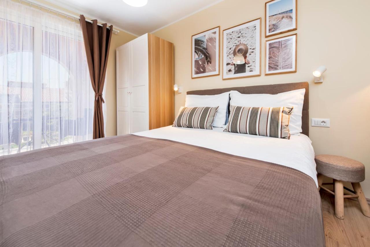 Apartments Villa Istria Rovinj Exterior photo